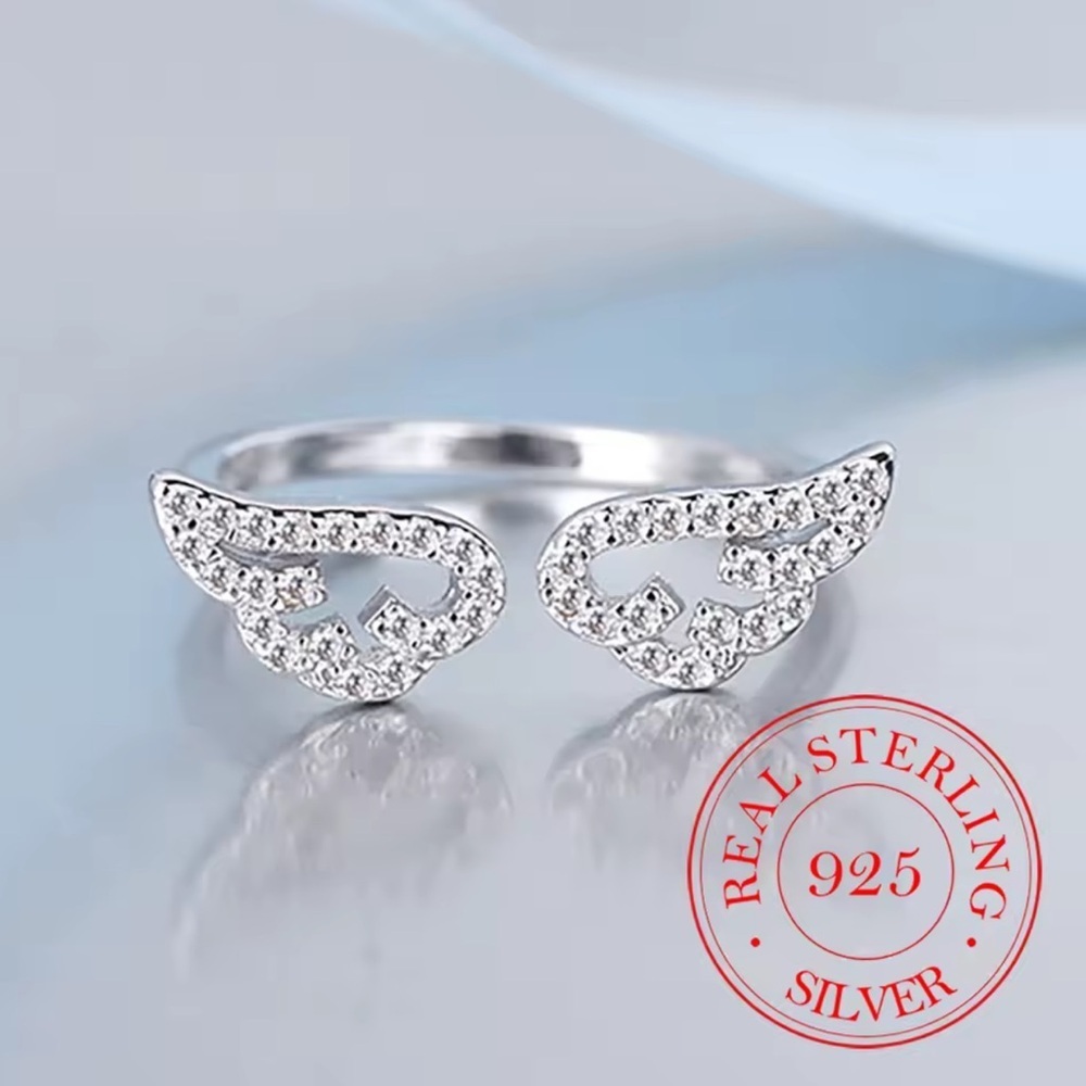 Sterling Silver Angel Wing Ring 🪽